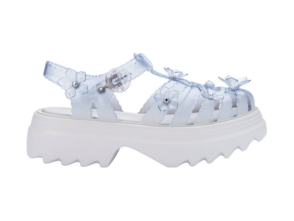 MELISSA POSSESSION PLATFORM SAKURA + SUSAN FANG AD – 