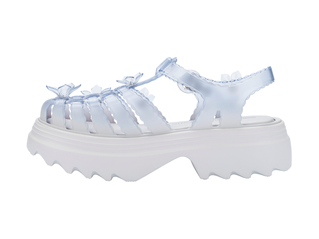 MELISSA POSSESSION PLATFORM SAKURA + SUSAN FANG AD – 