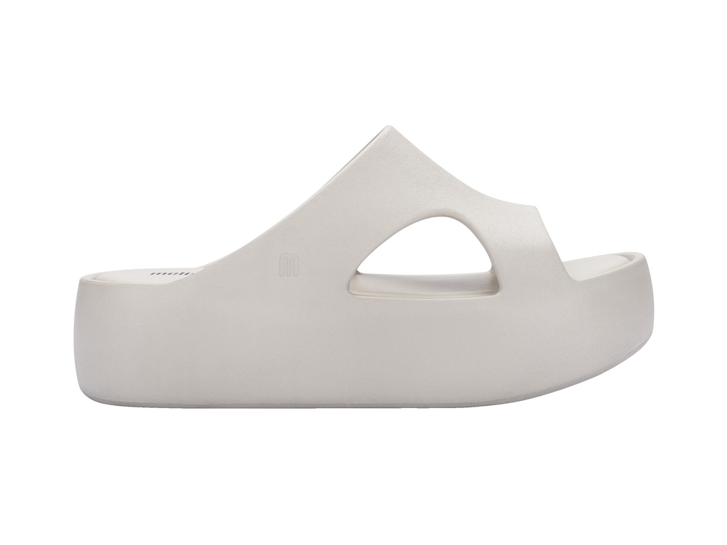 MELISSA FREE CUT OUT PLATFORM AD