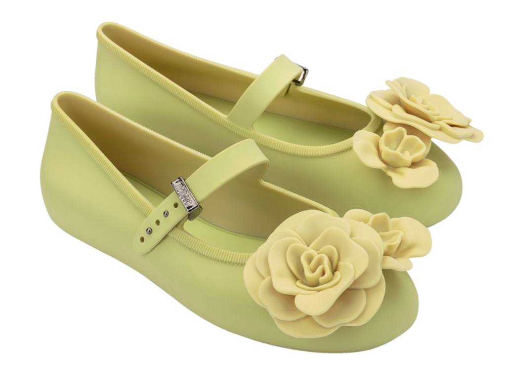 MELISSA SOFT BALLERINA PETALS AD