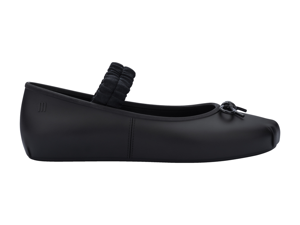 MELISSA SOPHIE SCRUNCH AD – 