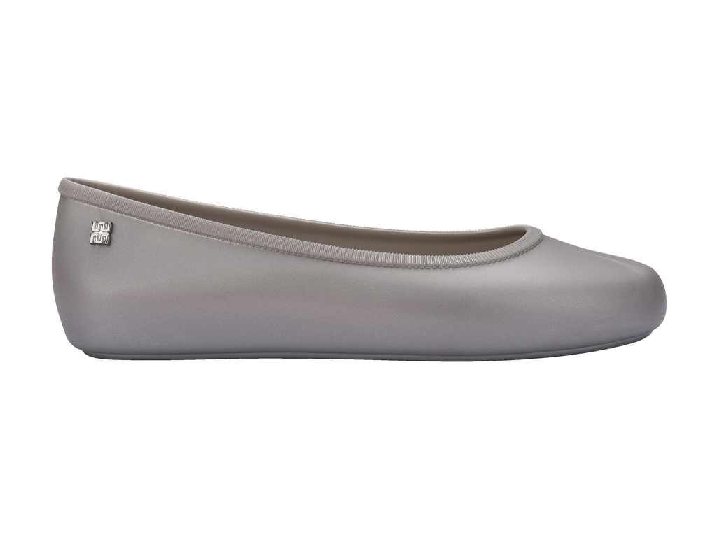 MELISSA SOFT BALLERINA ESSENTIAL AD - Image 4