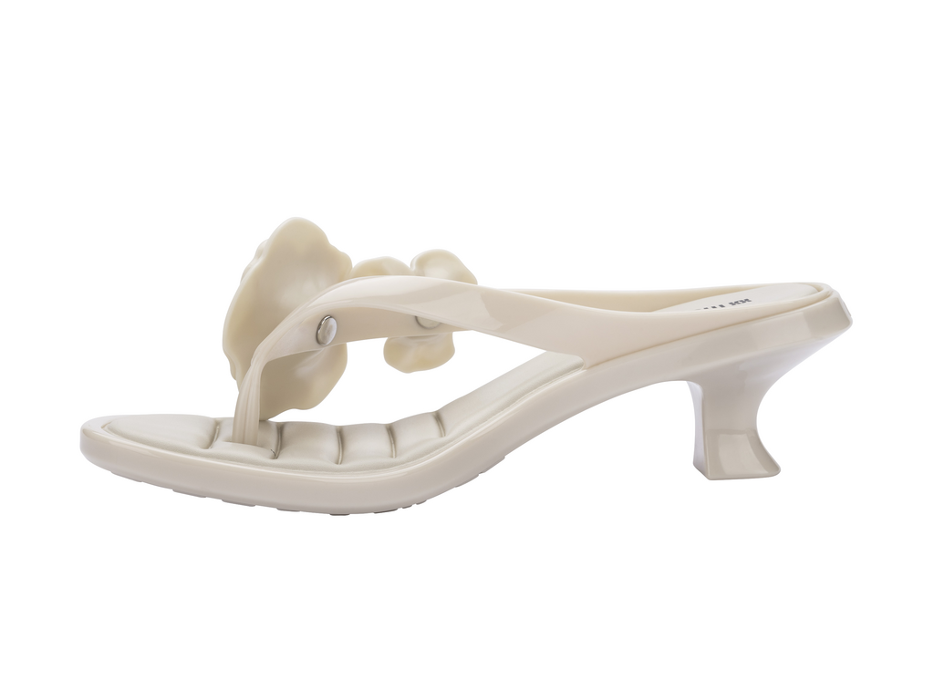 MELISSA THONG KITTEN HEEL PETALS AD – 
