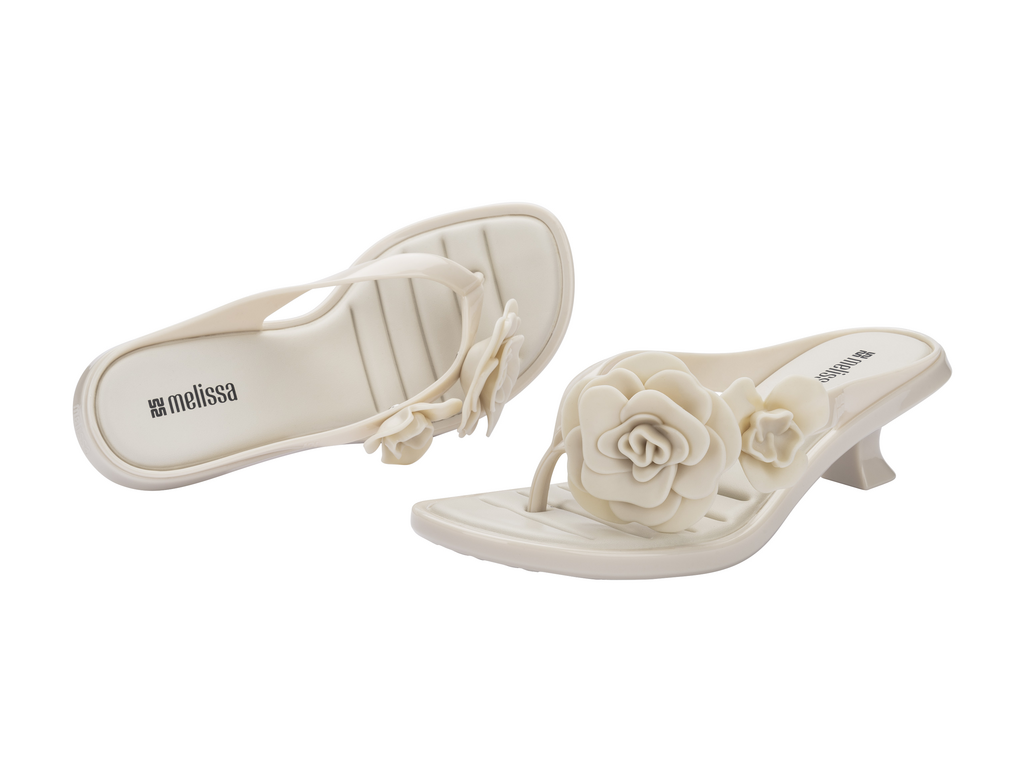 MELISSA THONG KITTEN HEEL PETALS AD – 