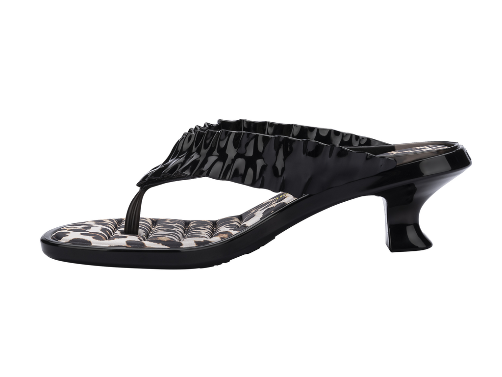 MELISSA THONG KITTEN HEEL + GANNI AD – 