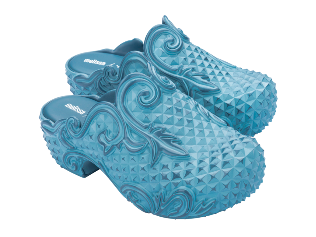 MELISSA COURT CLOG + Y.PROJECT AD – BLUE