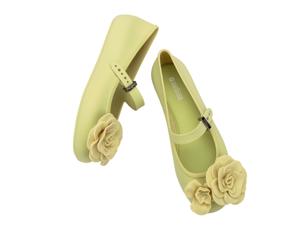 MELISSA SOFT BALLERINA PETALS AD