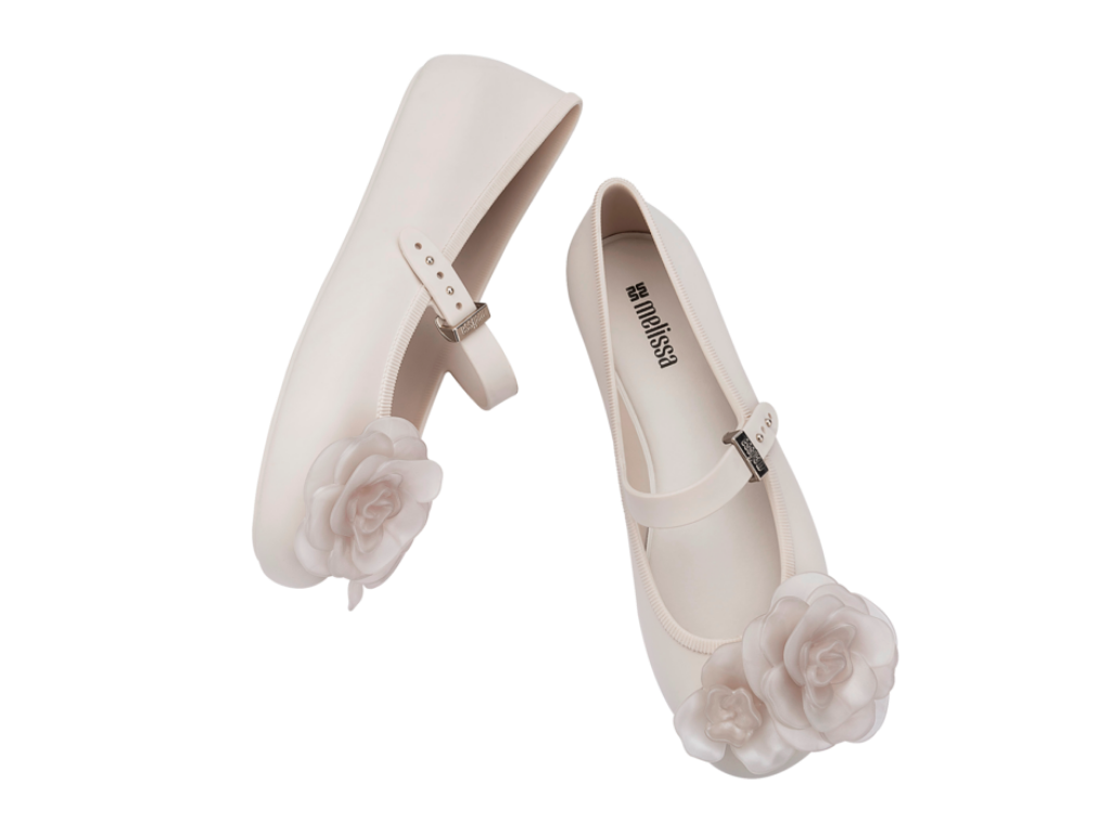 MELISSA SOFT BALLERINA PETALS AD