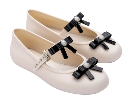 MELISSA SOFT BALLERINA BOW AD