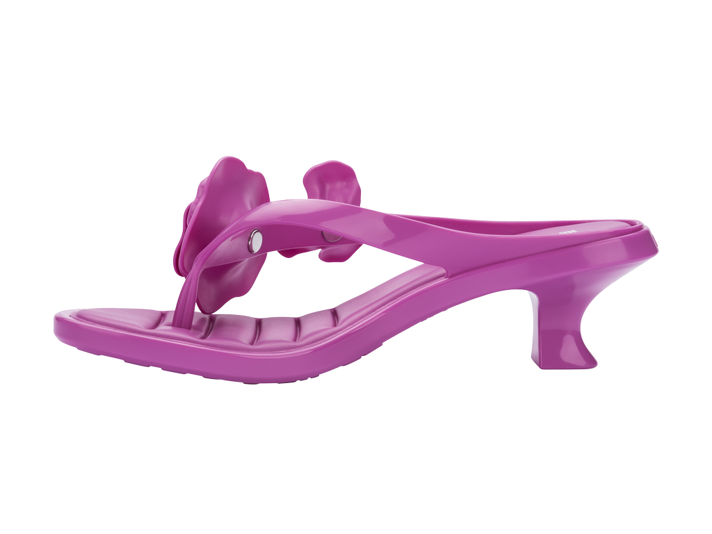 MELISSA THONG KITTEN HEEL PETALS AD - Image 4