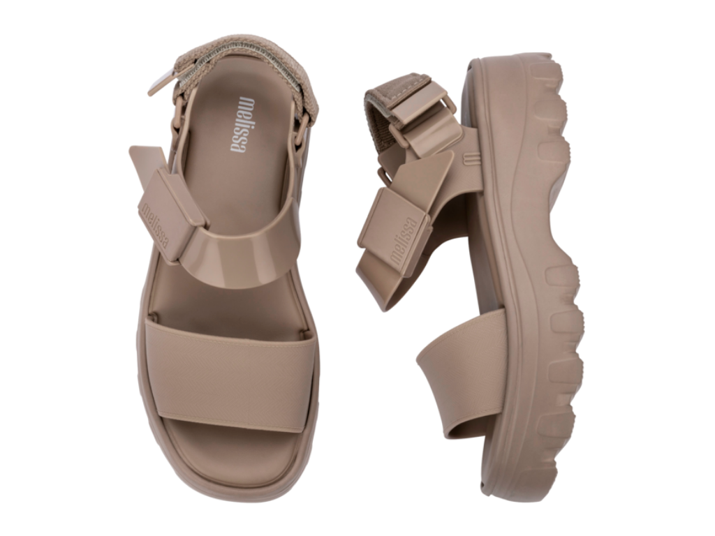 MELISSA KICK OFF SANDAL AD - Image 5