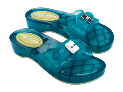 MELISSA PESCURA HEEL + SCHOLL AD