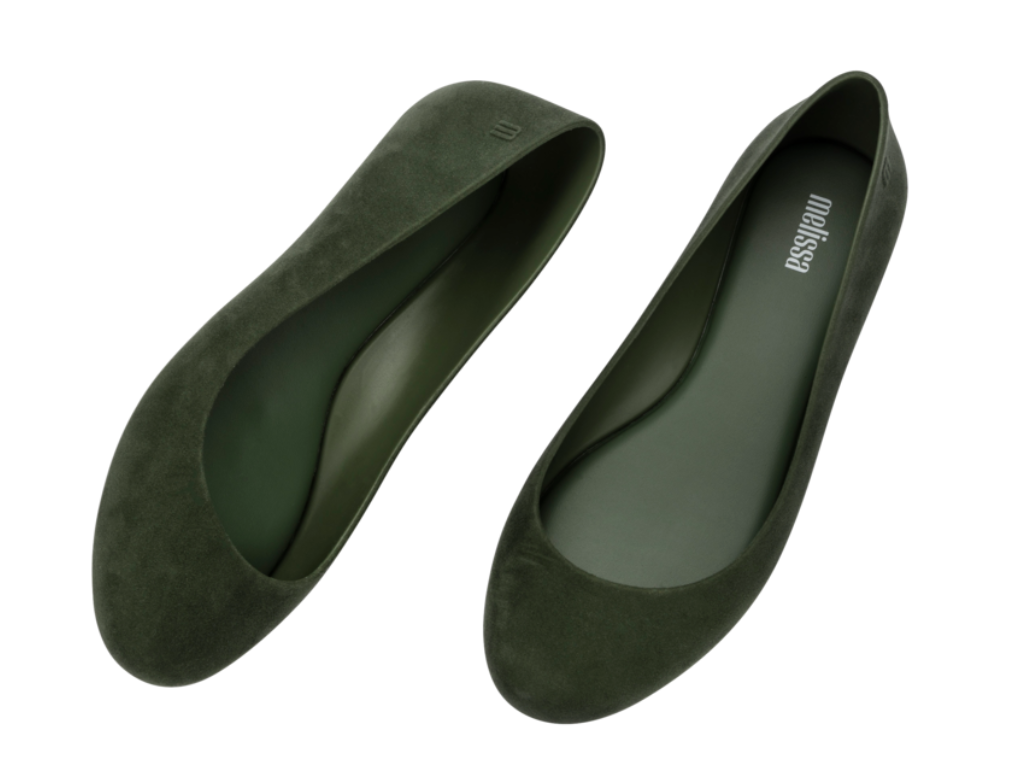 Green velvet 2025 flat shoes