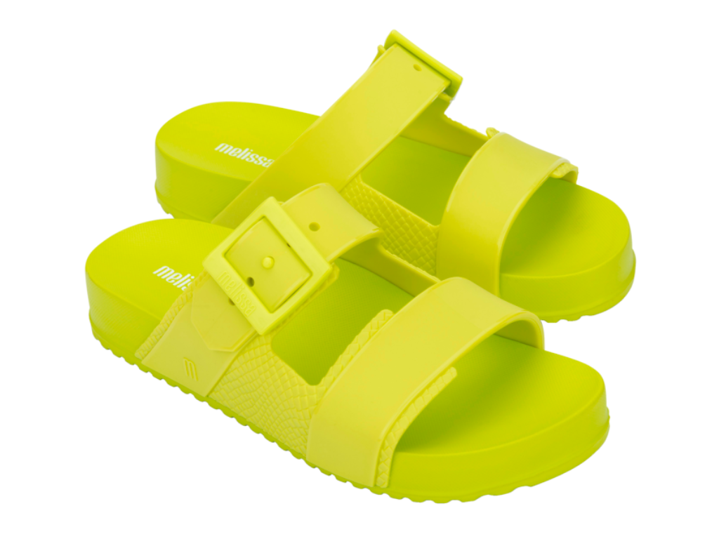 MELISSA COZY CONNECTION SLIDE AD – GREEN