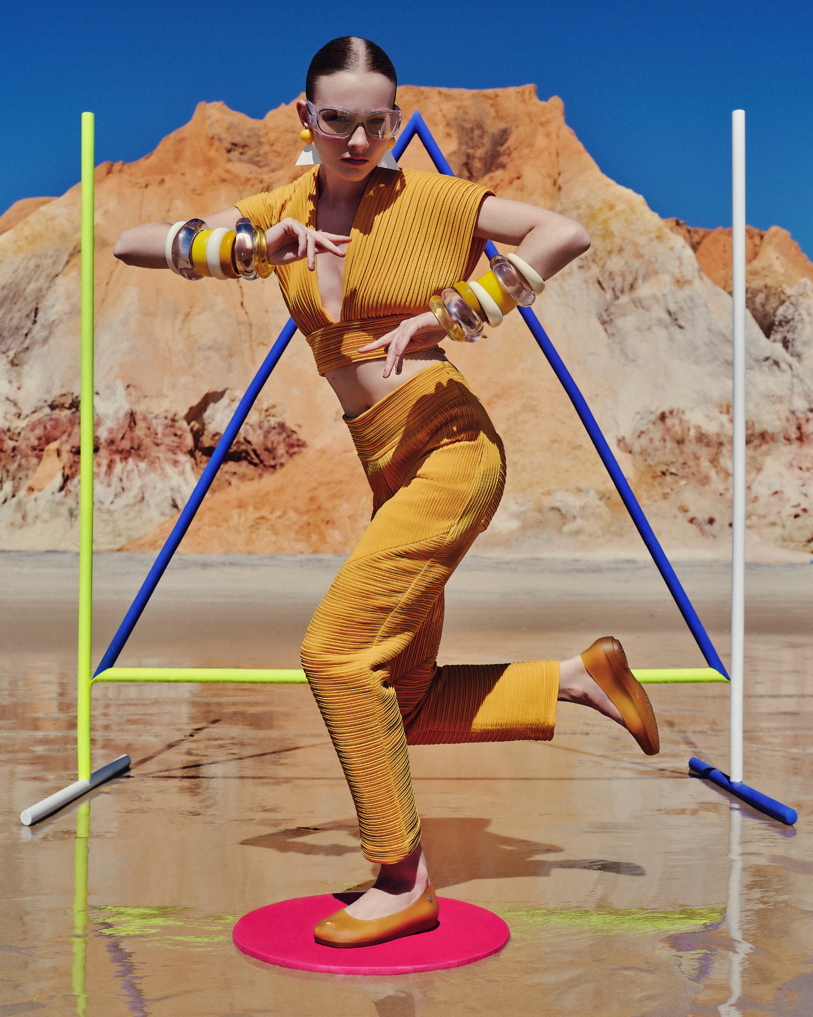 NOVA MELISSA ULTRAGIRL AD