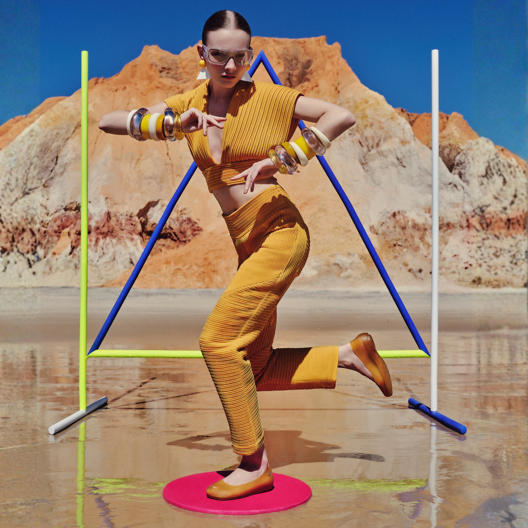 NOVA MELISSA ULTRAGIRL AD