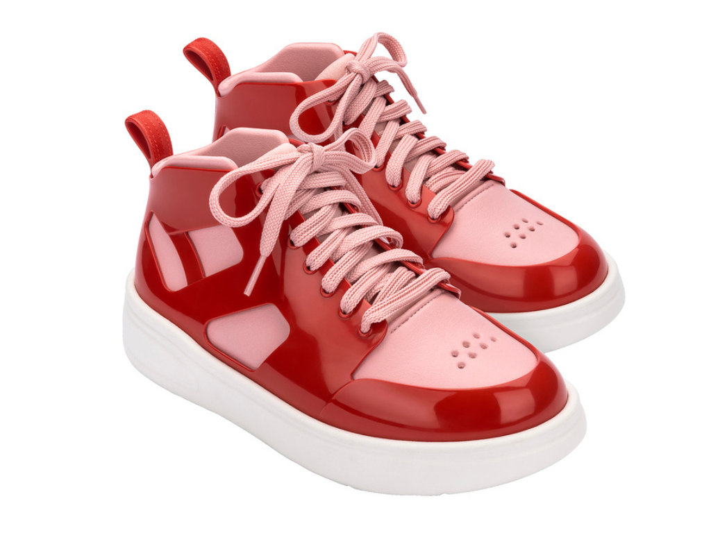 MELISSA PLAYER SNEAKER AD – WHITE/RED