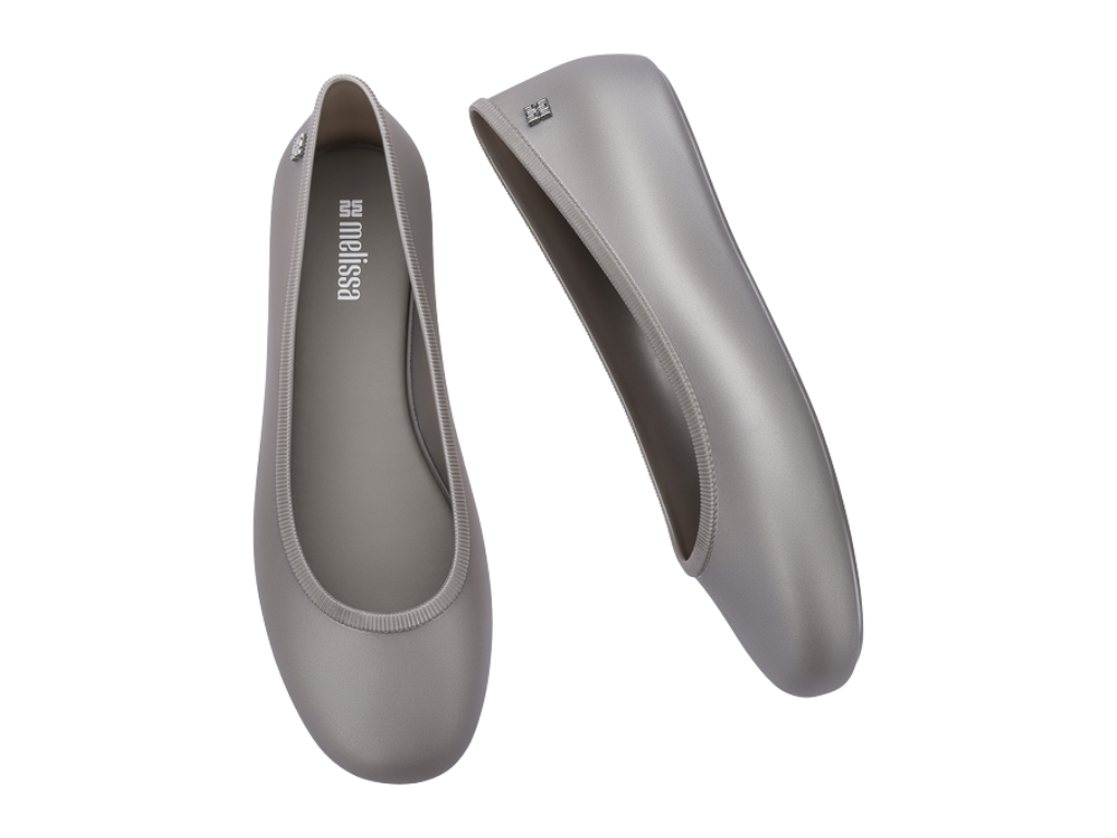 MELISSA SOFT BALLERINA ESSENTIAL AD – 