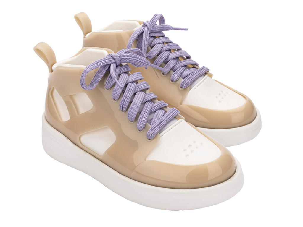 MELISSA PLAYER SNEAKER AD – BEIGE/WHITE/LILAC