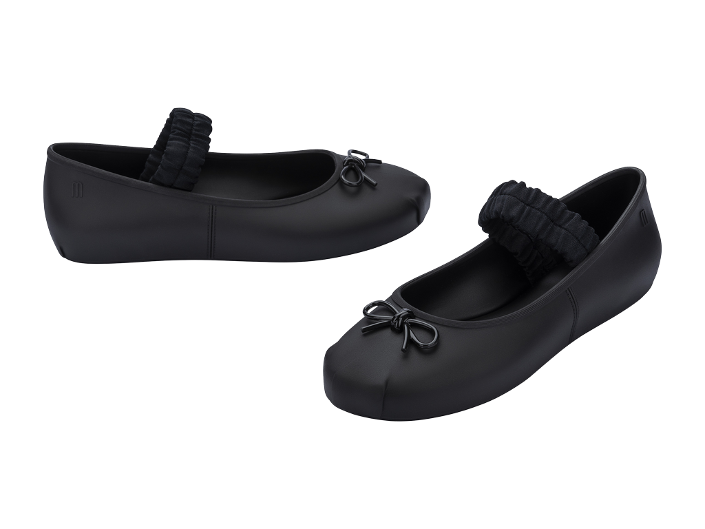 MELISSA SOPHIE SCRUNCH AD – 