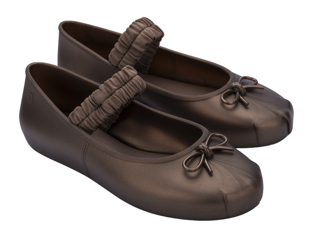 MELISSA SOPHIE SCRUNCH AD – 