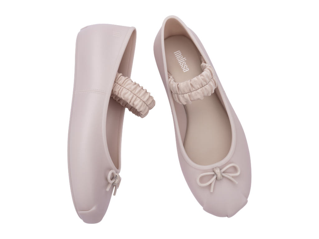 MELISSA SOPHIE SCRUNCH AD – 