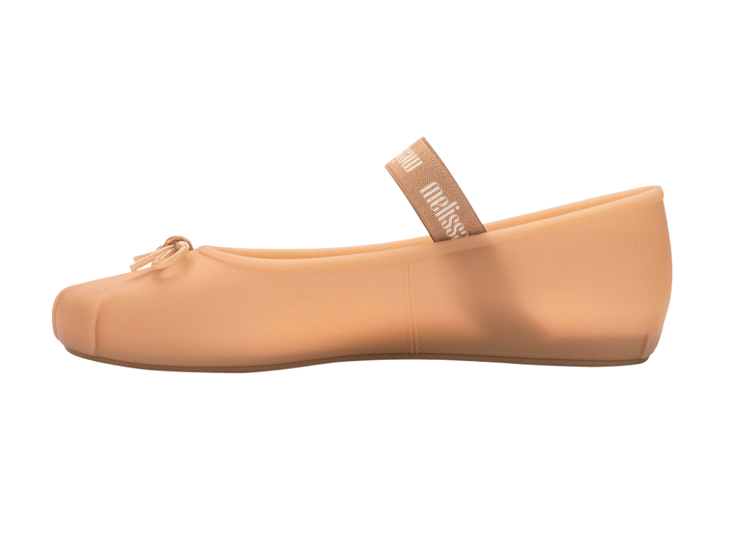 MELISSA SOPHIE AD – 
