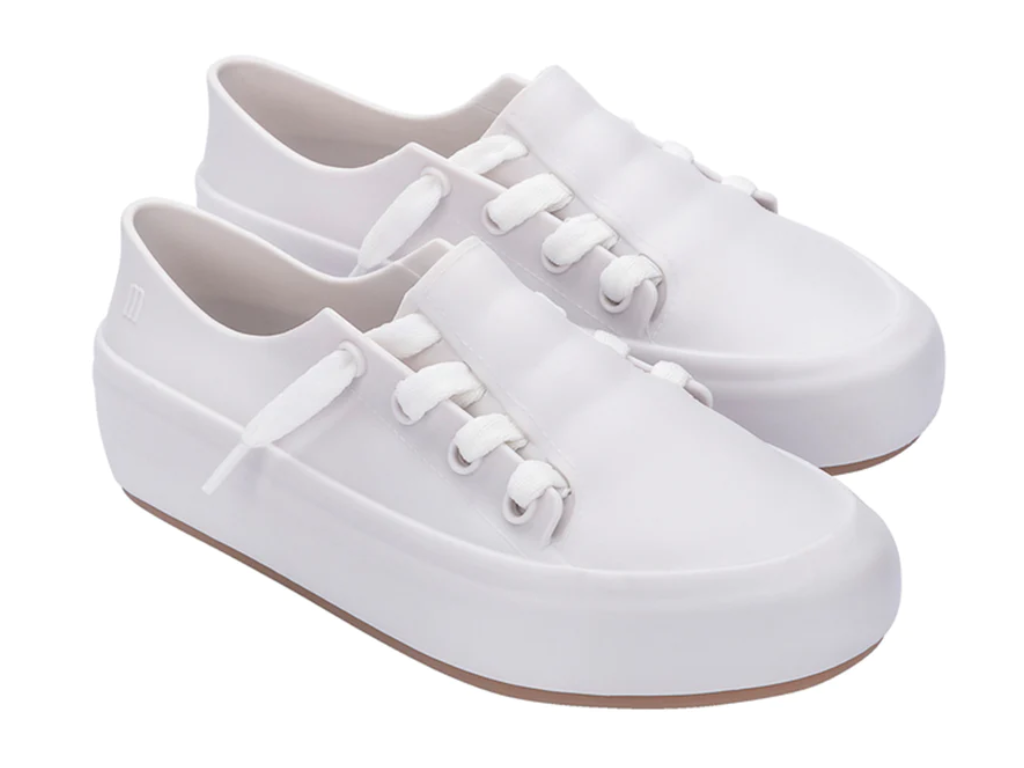 MELISSA ULITSA SNEAKER AD