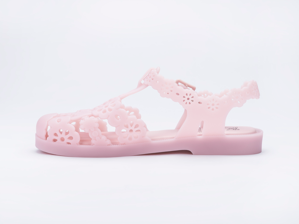 MELISSA POSSESSION LACE + VIKTOR AND ROLF AD – 