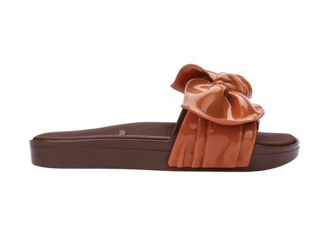 MELISSA BEACH SLIDE NEXT GEN TIE + VIKTOR AND ROLF