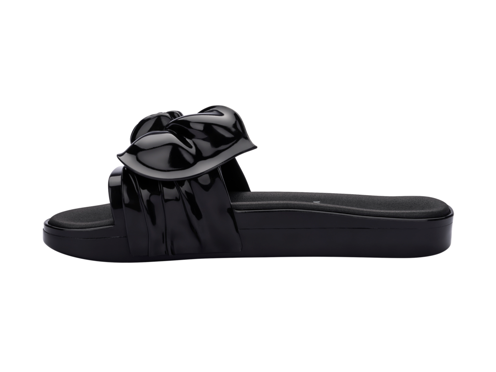 Melissa beach 2025 slide black
