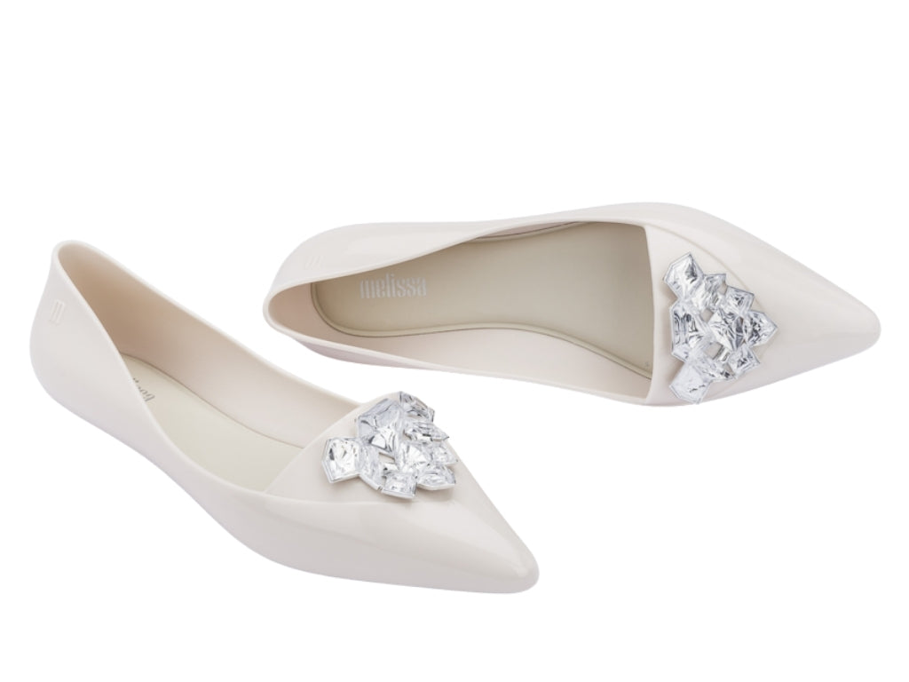 MELISSA POINTY STONES AD – 