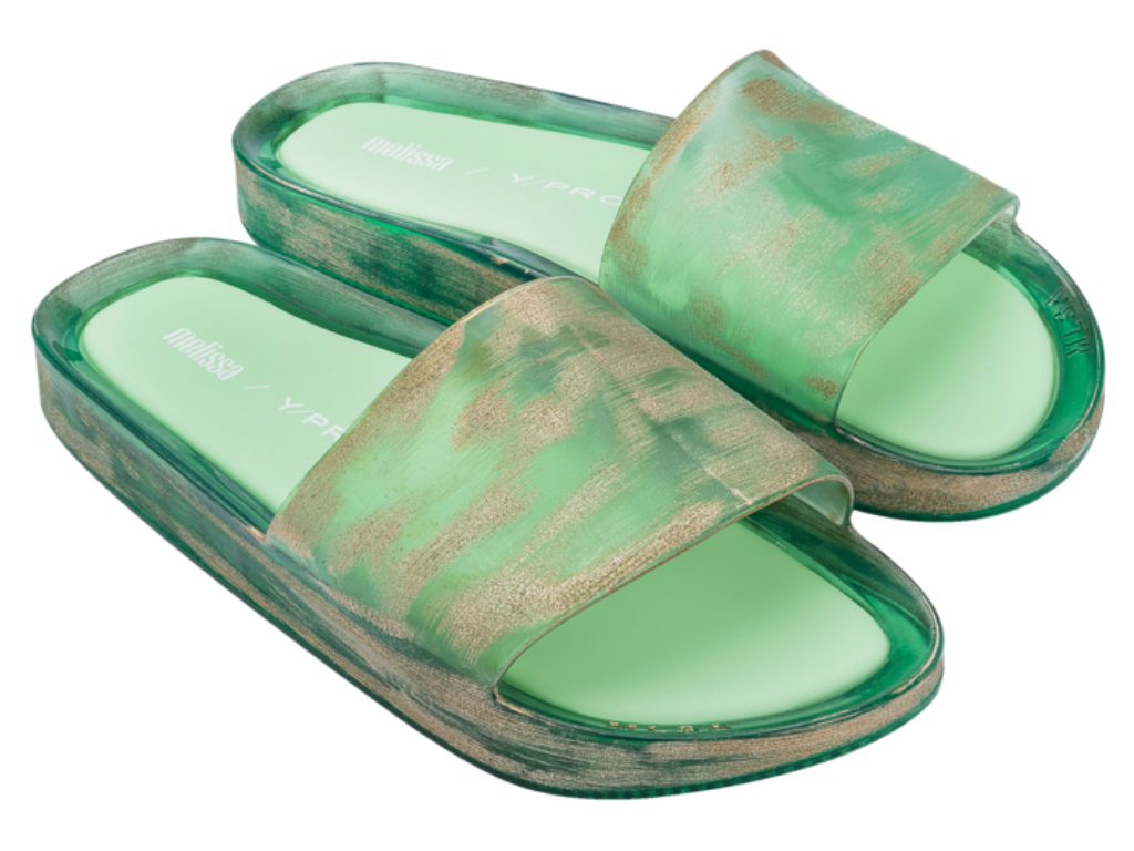 MELISSA BEACH SLIDE + Y.PROJECT AD – GREEN/GOLD