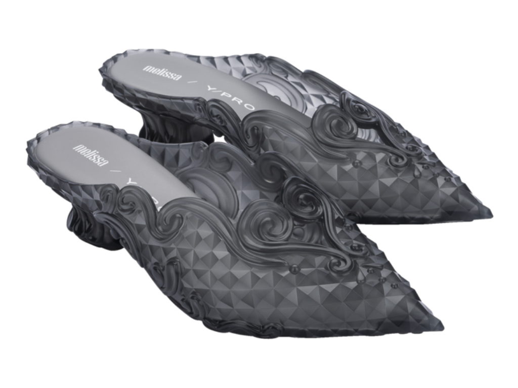 MELISSA COURT SHOE + Y.PROJECT AD – 