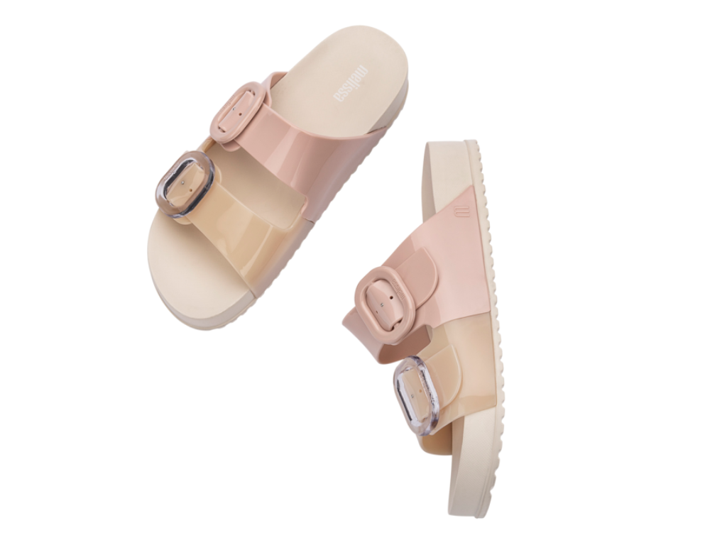 MELISSA COZY SLIDE AD – 