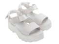 Melissa kick off sandal ad